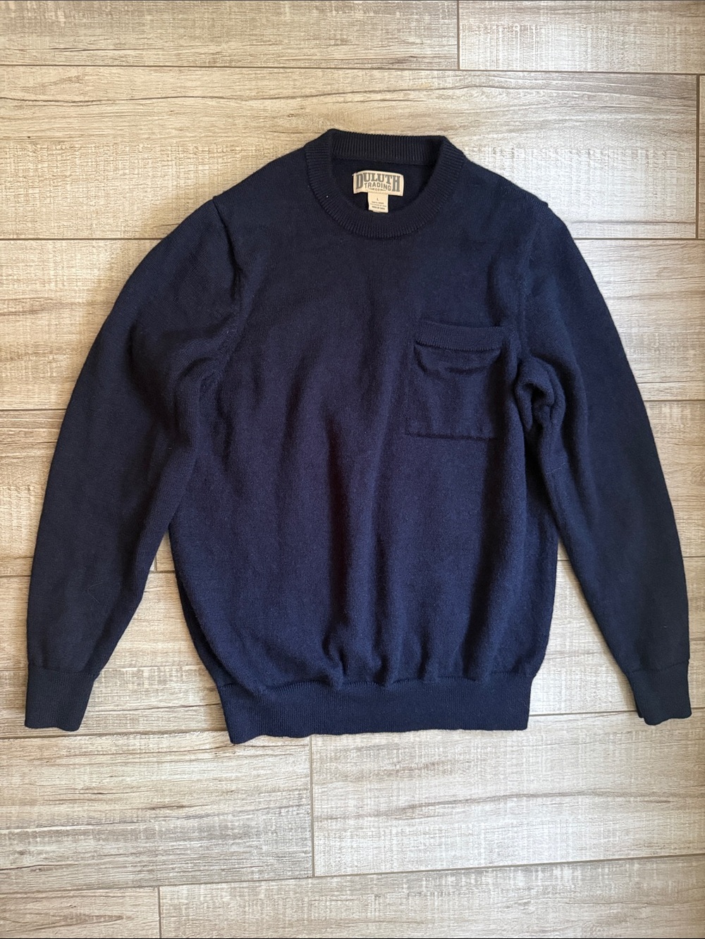 Duluth Trading Co 100% Wool Crewneck Sweater Navy Blue Mens L Chest Pocke